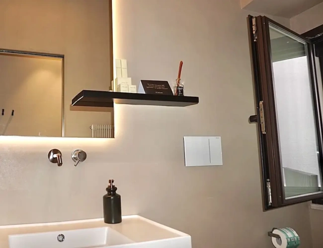Deluxe Double Suite with balcony