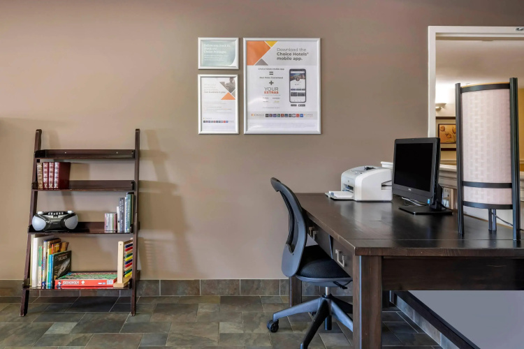 Quality Inn & Suites Quispamsis