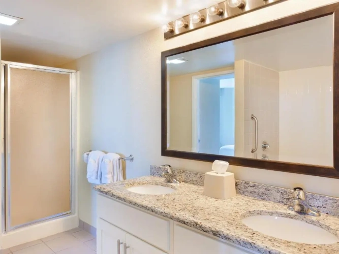 1 Bedroom Suite