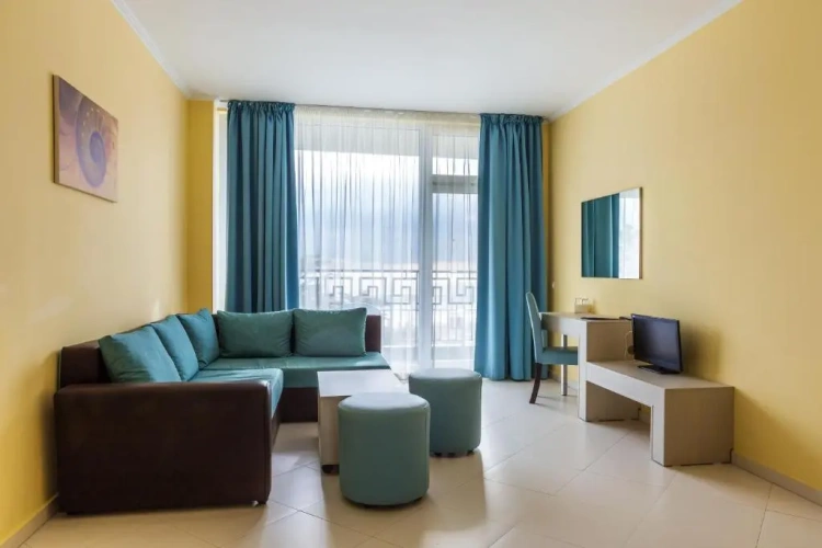 1 Bedroom Suite with balcony