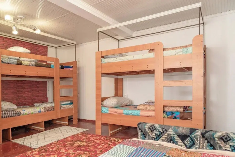 Camping Yard Hostel Karakol
