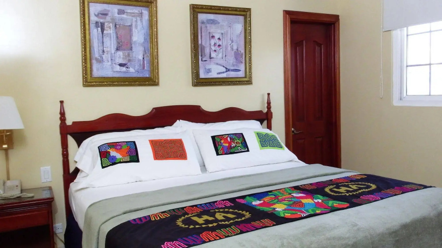 Hotel Andros