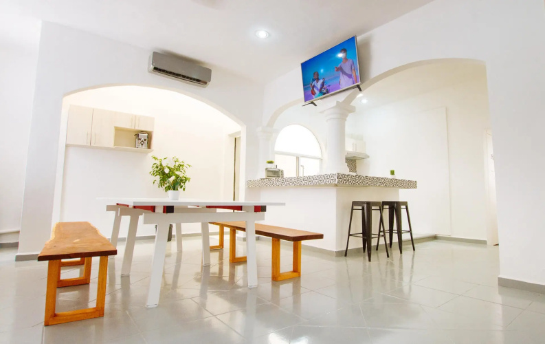 Hostels On The Road