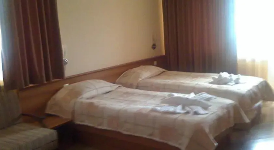 Family Hotel Yola