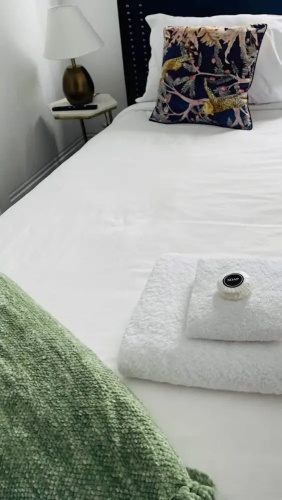 Exotic 1 Bedroom Apartment in Perth