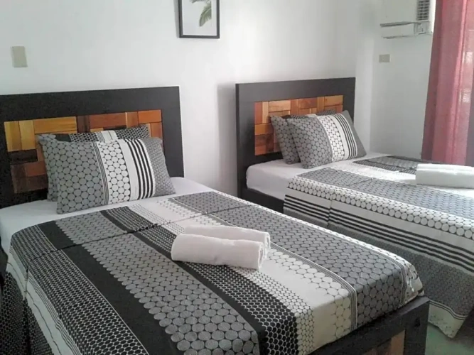 Deluxe Double room with city view