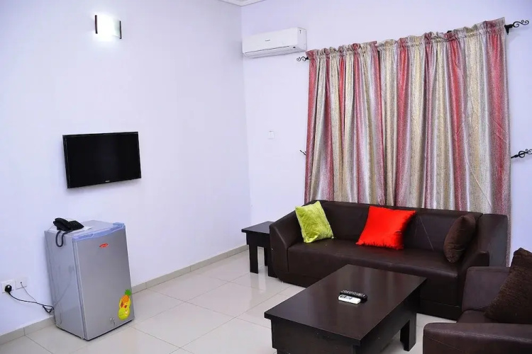 Green Suites Villa