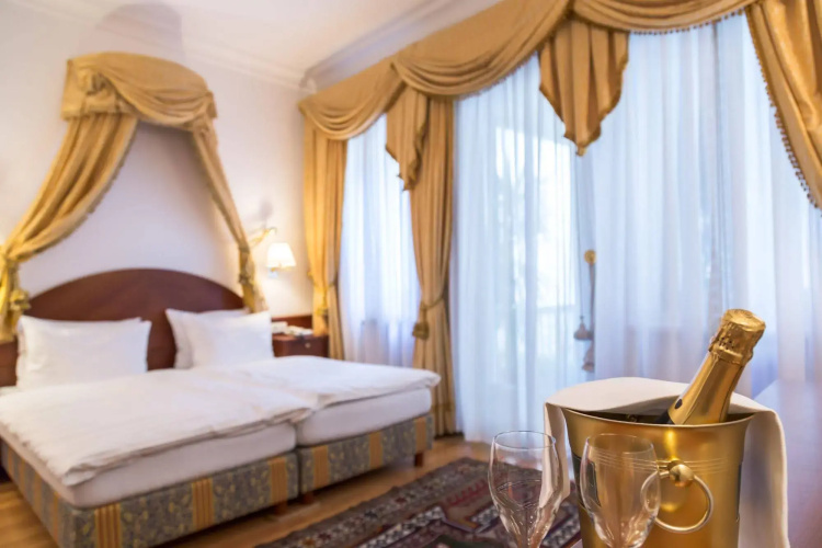 Hotel Corso Am Graben