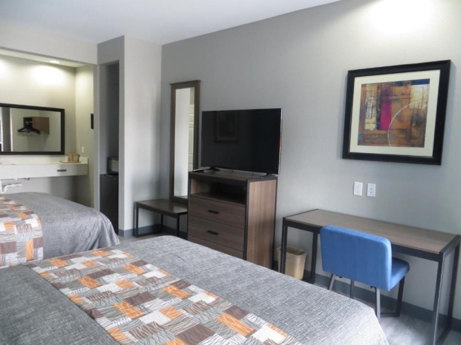 Quadruple Suite