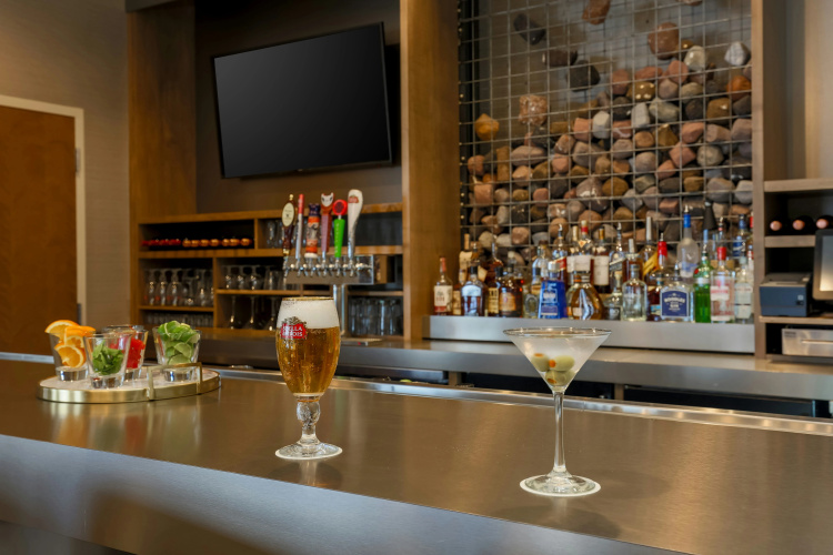 DoubleTree by Hilton Evansville photo 14