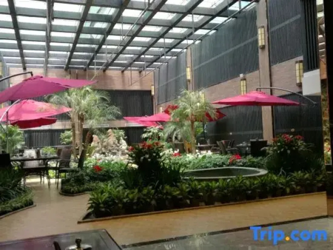 Shangqiu Jinyue Hotel