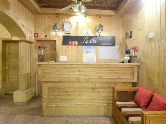OYO 13099 Lavilla