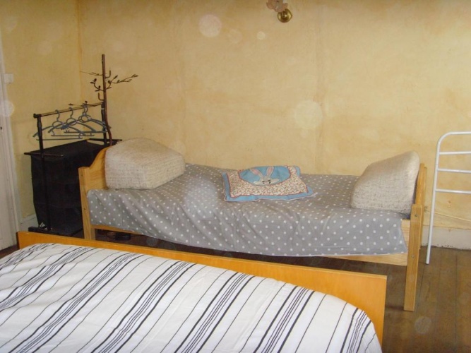 Standard Quintuple Family room