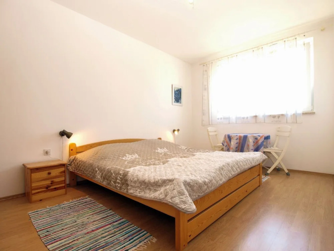 Apartment 692