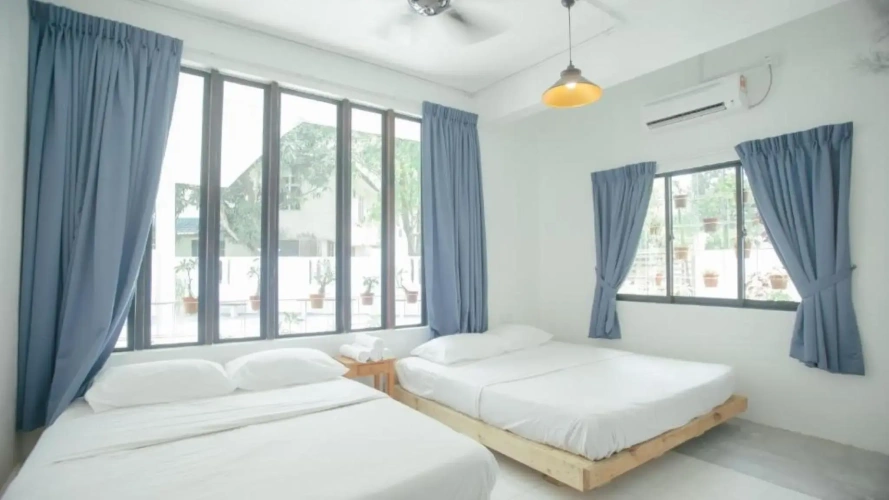 Standard Quadruple room