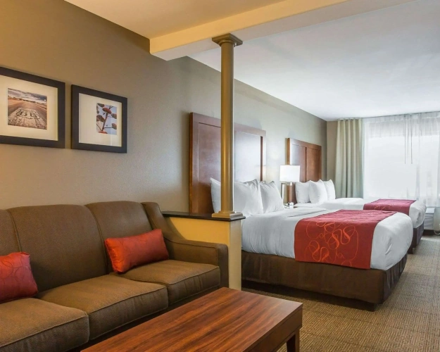 Quadruple Suite