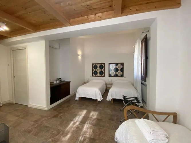Executive Triple room with balcony