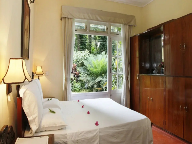 River Grove Villa
