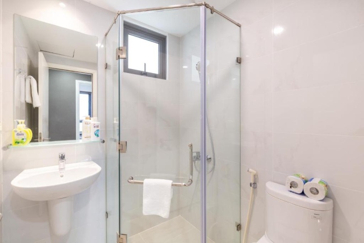 2 Bedrooms Apartment