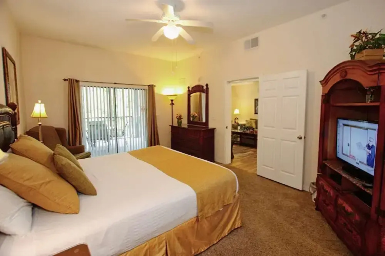 3060 Caribe Cove