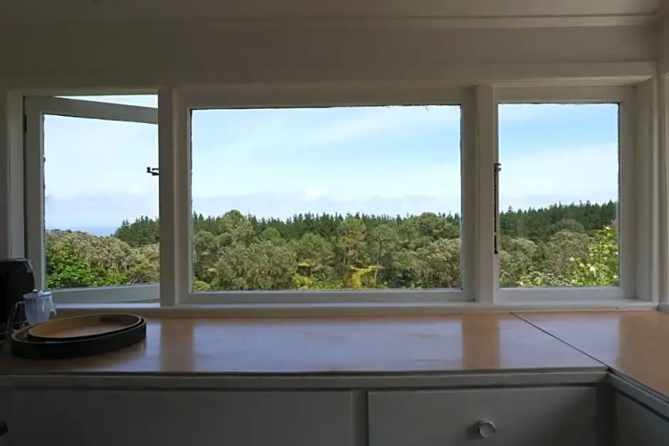 Muriwai Lodge