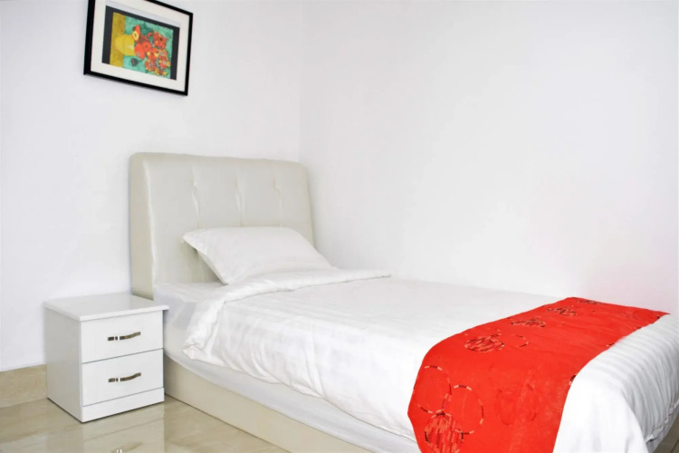 S Rose Hotel