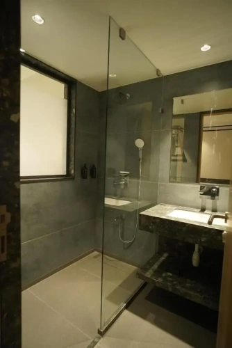 Deluxe Double room with city view