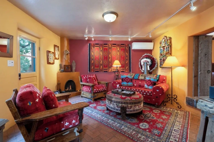 2 Bedrooms Cottage