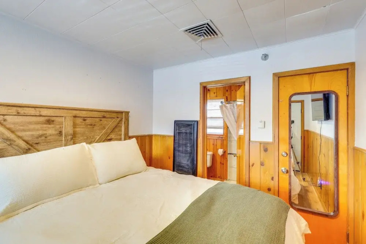 2 Mi to Black Hills Natl Forest: Convenient Pad!