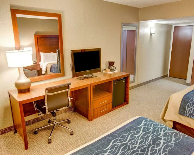 Comfort Inn Conference Center Pittsburgh Penn Hills