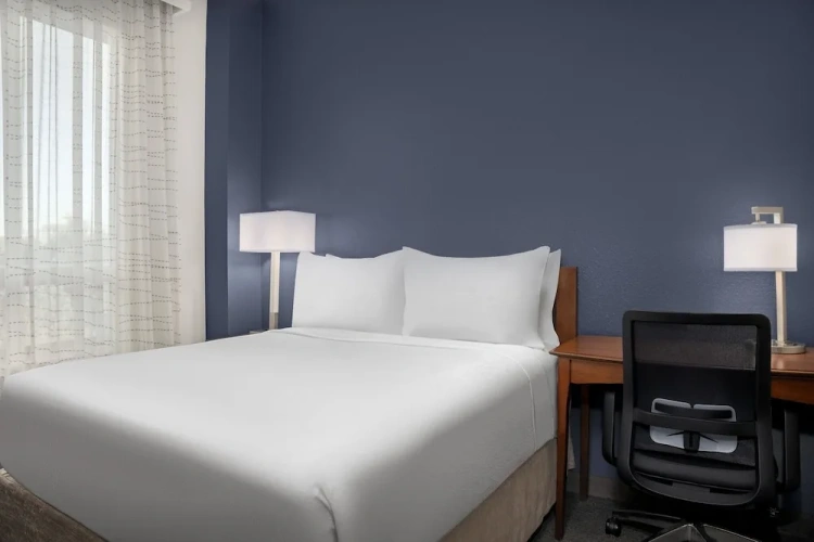 2 Bedrooms Suite