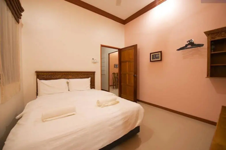 Pak Raja Villas