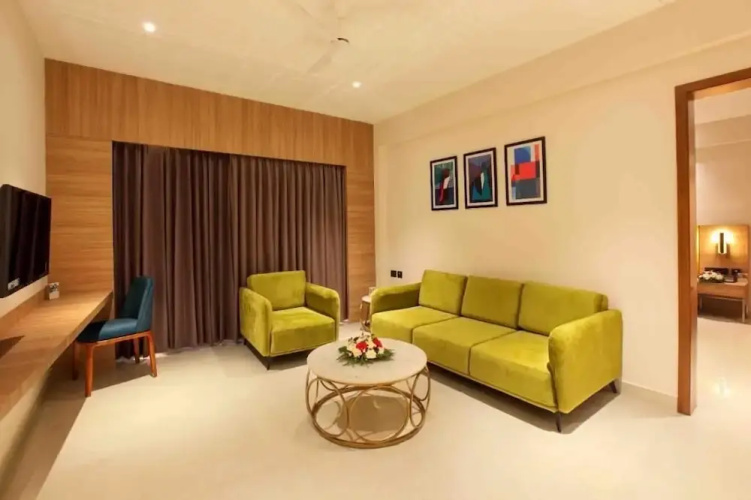 Park Residency Ayarkunnam
