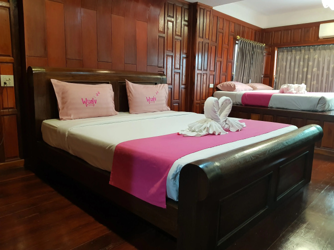 PoonSook Resident Hotel