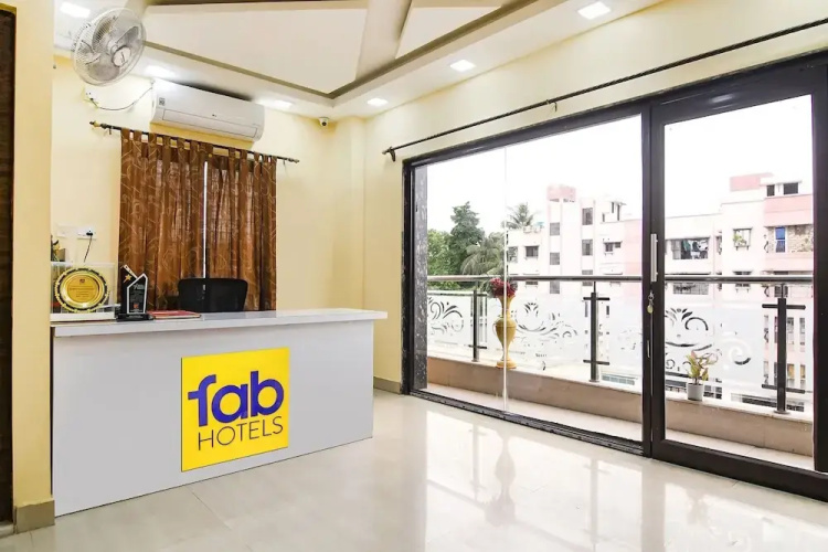 Fabhotel Santoshi