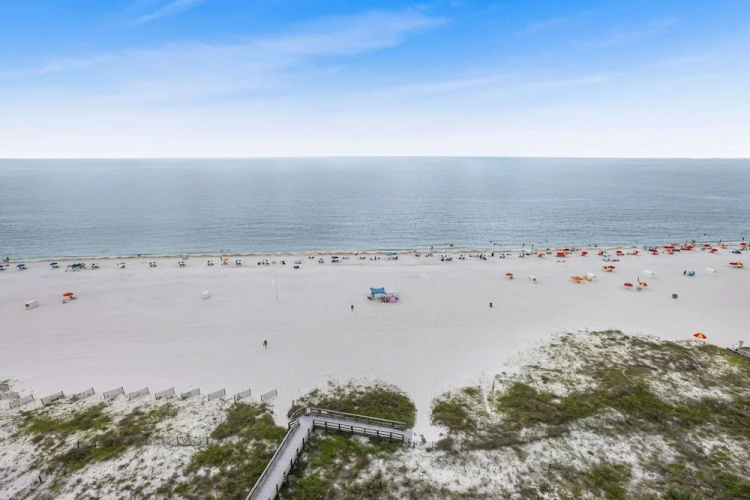 Pelican Pointe 301- Corner Unit Gulf-front
