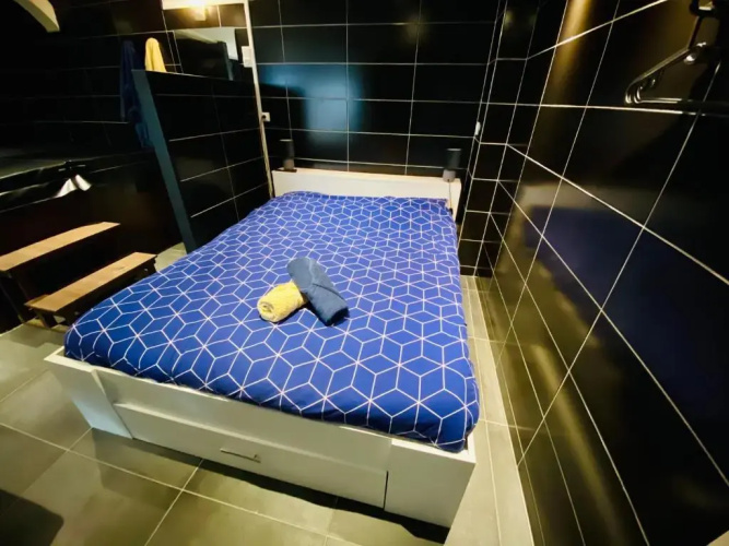 JACUZZI dans appartement T2 centre-ville