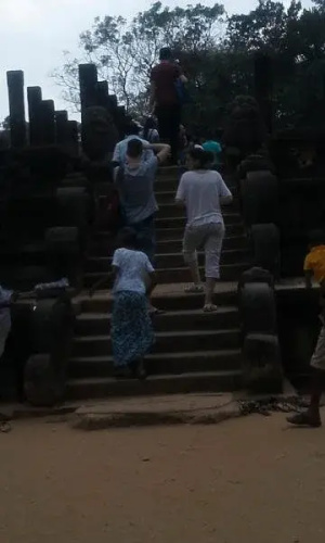 Bandula Home Stay