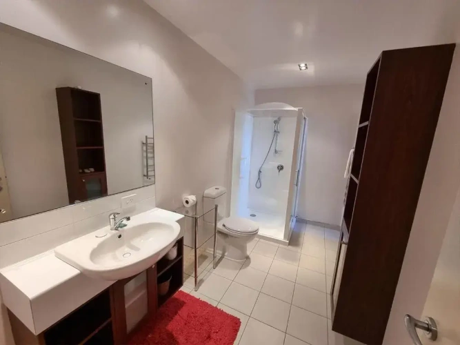 3 Bedrooms Cottage