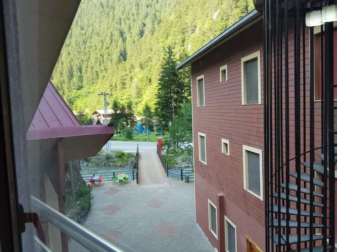 2 Bedrooms Villa with balcony and with view