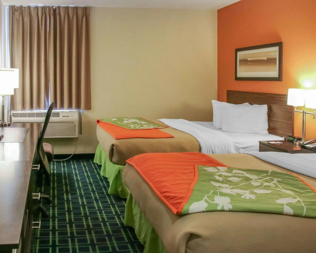Econo Lodge photo 7