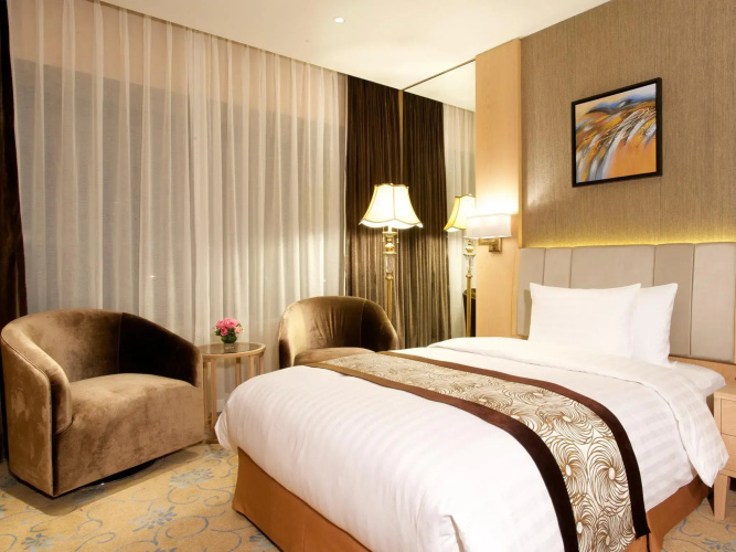 Crowne Plaza Shanghai Noah Square by IHG