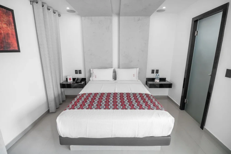Luxury Suite