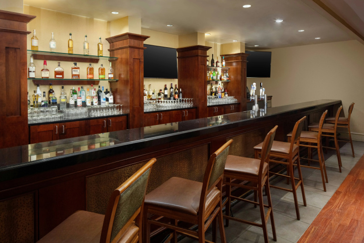 DoubleTree by Hilton Hotel Boston North Shore photo 32