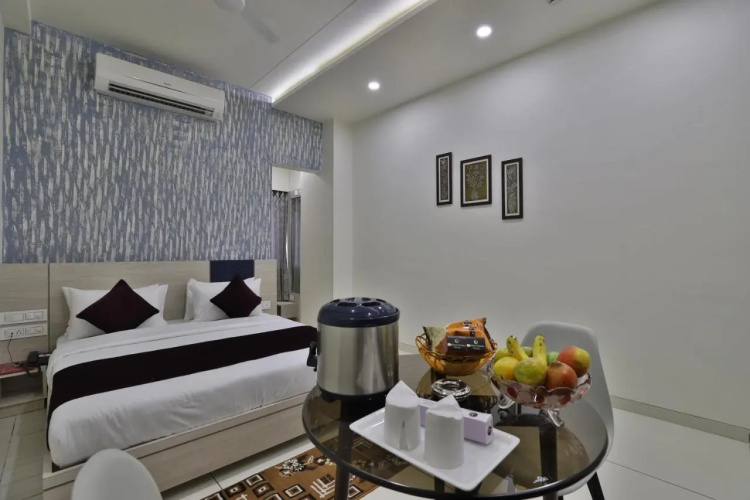 Hotel Orbit