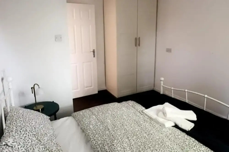 Birmingham Aprt- 2bdr- Sleeps4-close to City
