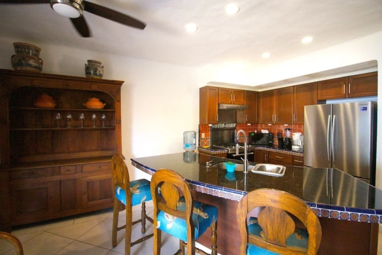 2 Bedrooms Villa
