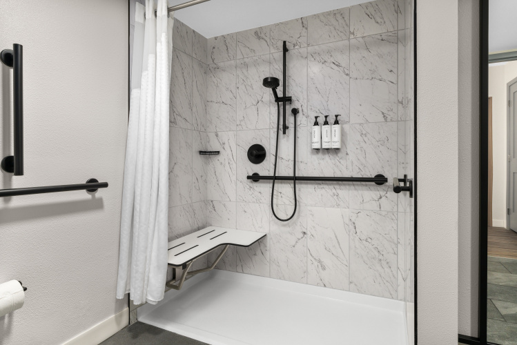 Crowne Plaza Virginia Beach Town Center photo 10
