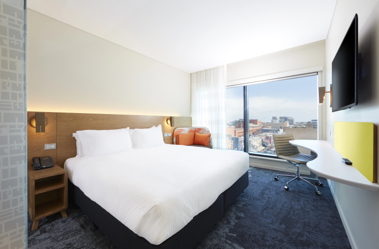 Holiday Inn Express Adelaide City Centre photo 6