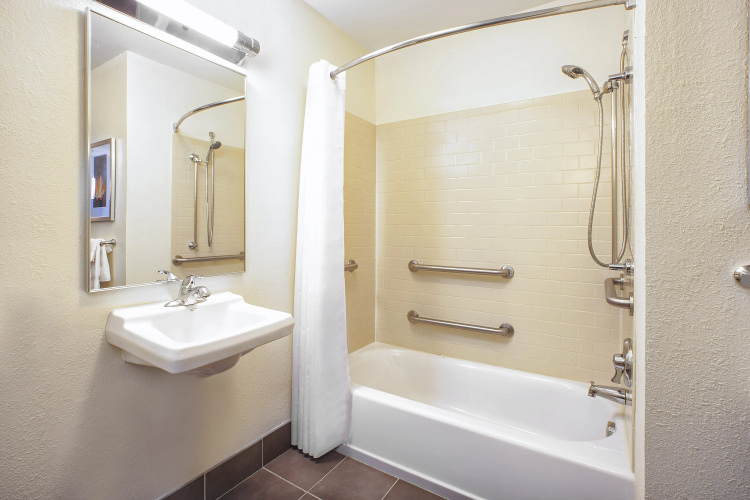 Candlewood Suites Indianapolis by IHG